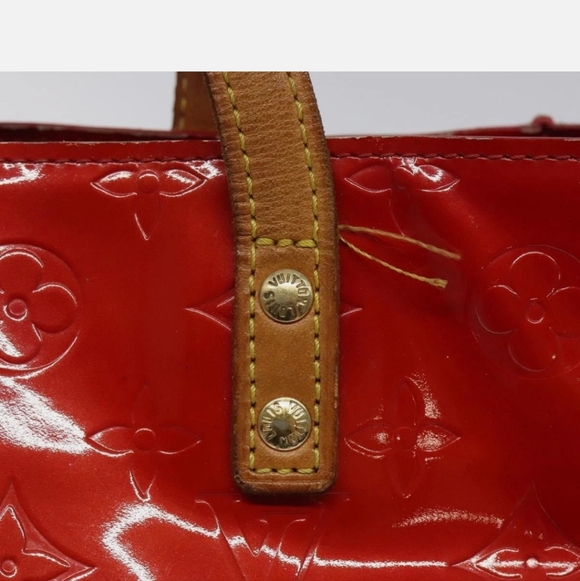 Louis Vuitton Monogram Vernis Reade PM - Picture 13 of 16